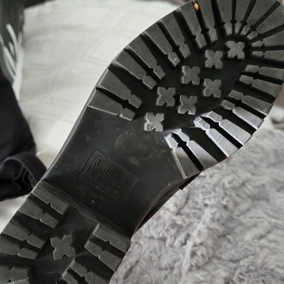 Womens Lug Loafers - Picture 3 of 4